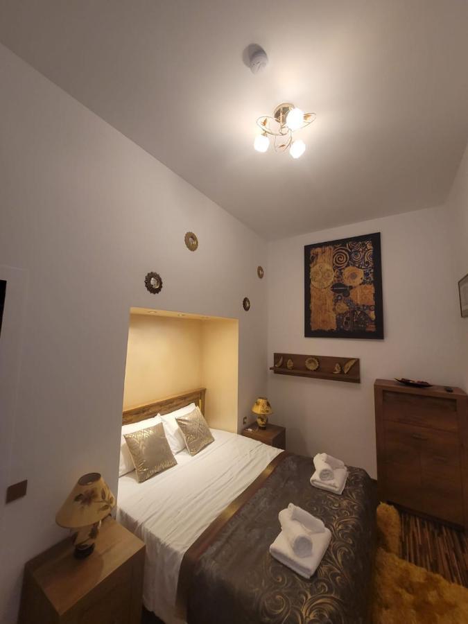 City Home Bukareszt Zewnętrze zdjęcie